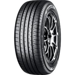 YOKOHAMA BLUEARTH-XT AE61 215/50 R18