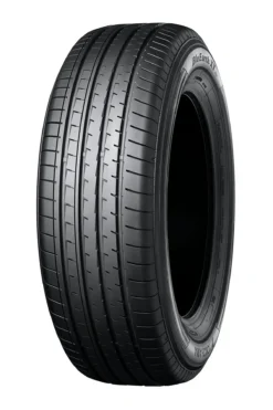 Yokohama 215/65R17 99V BLUEARTH-XT AE61